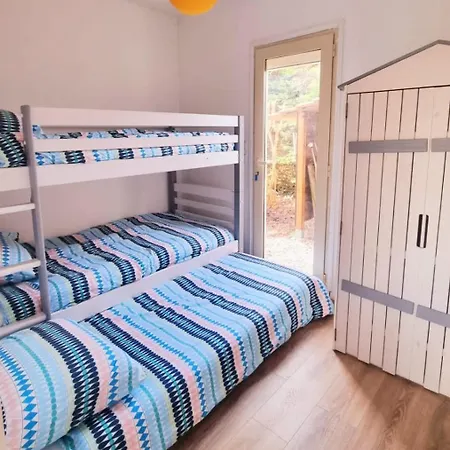 Maison De Sur Le Bassin Ares